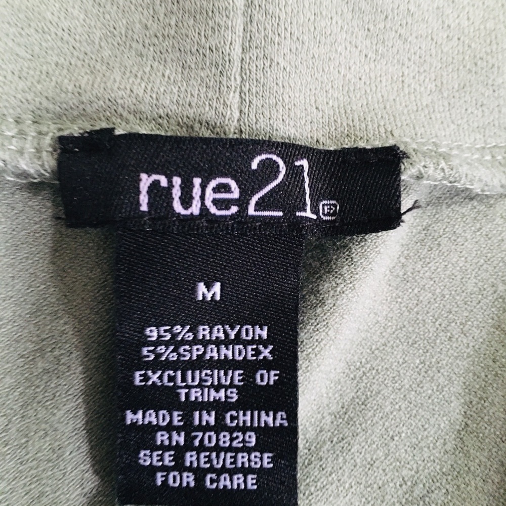 Rue21 Dress 👗 size M - Picture 4 of 5